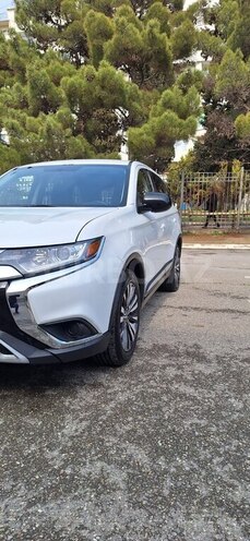 Mitsubishi Outlander 2020, 54,000 km - 2.4 l - Bakı