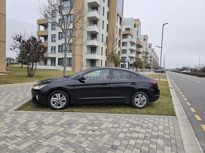 Hyundai Elantra 2019, 117,000 km - 2.0 л - Bakı