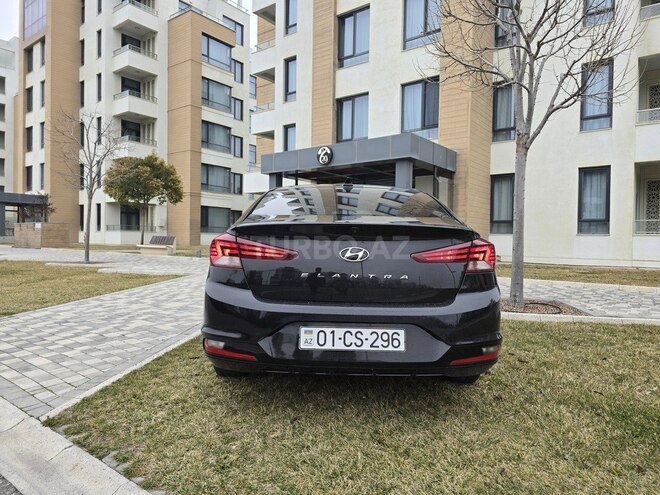 Hyundai Elantra 2019, 117,000 km - 2.0 л - Bakı