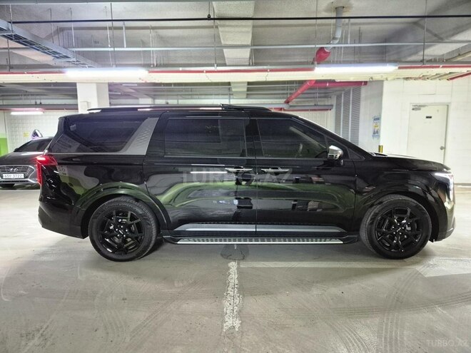Kia Carnival-7