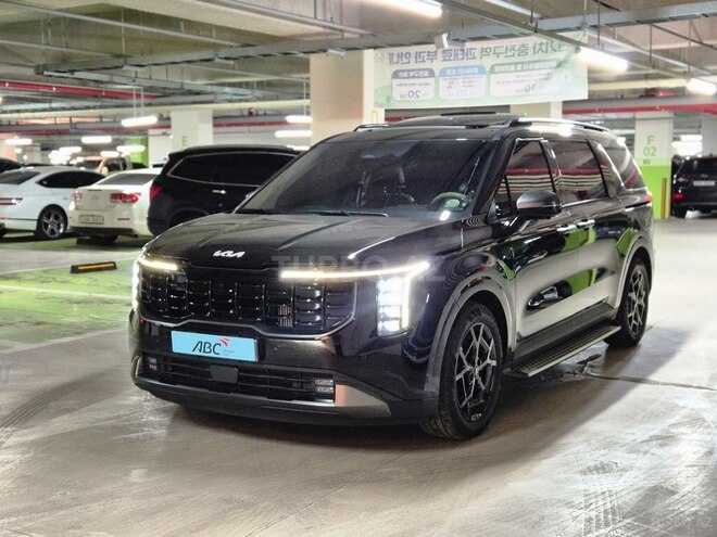 Kia Carnival-1