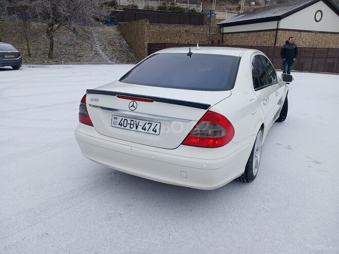 Mercedes E 280 2007, 296,000 km - 3.0 l - Quba
