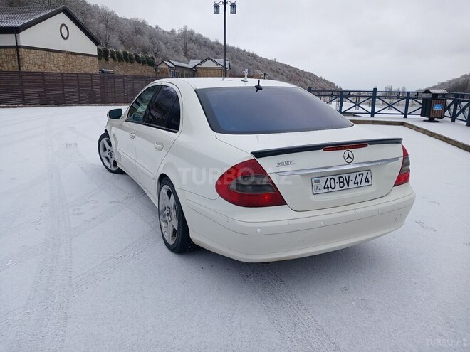 Mercedes E 280 2007, 296,000 km - 3.0 l - Quba