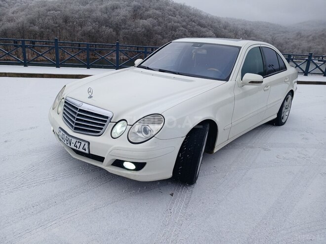 Mercedes E 280 2007, 296,000 km - 3.0 l - Quba