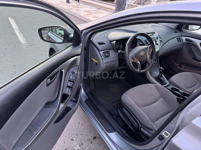 Hyundai Elantra 2015, 122,000 km - 1.8 л - Şəmkir