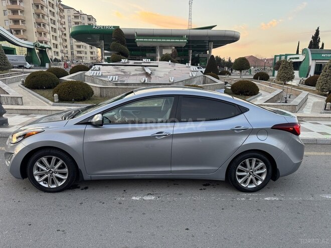 Hyundai Elantra 2015, 122,000 km - 1.8 л - Şəmkir