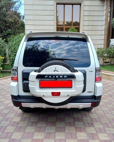 Mitsubishi Pajero 2008, 160,000 km - 3.0 l - Bakı