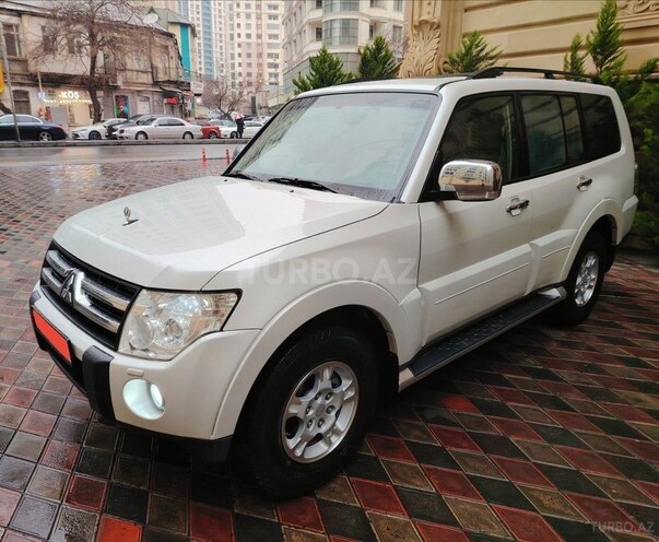 Mitsubishi Pajero 2008, 160,000 km - 3.0 l - Bakı