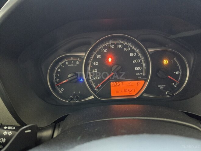 Toyota Yaris 2017, 110,700 km - 1.3 л - Xırdalan