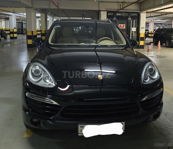 Porsche Cayenne-1