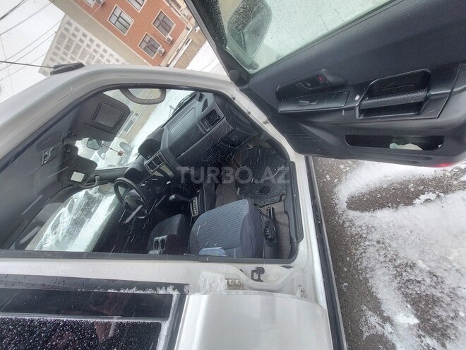Mitsubishi Pajero io 1999, 323,000 km - 1.8 l - Bakı