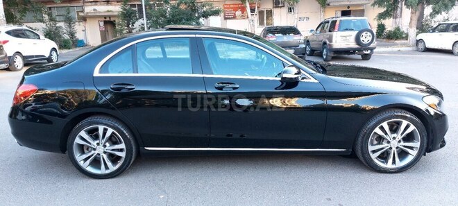 Mercedes C 300 4MATIC 2014, 168,981 km - 2.0 l - Bakı