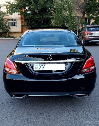 Mercedes C 300 4MATIC 2014, 168,981 km - 2.0 l - Bakı