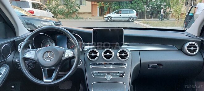 Mercedes C 300 4MATIC 2014, 168,981 km - 2.0 l - Bakı