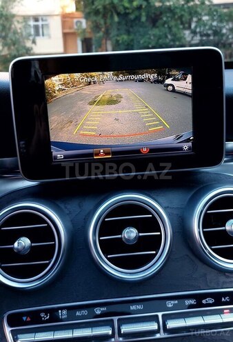Mercedes C 300 4MATIC 2014, 168,981 km - 2.0 l - Bakı