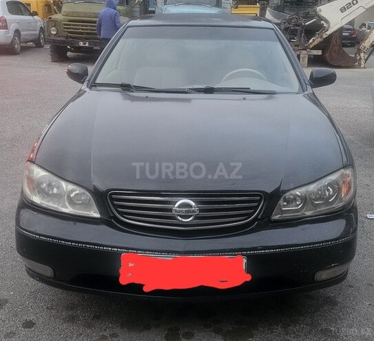 Nissan Maxima-1