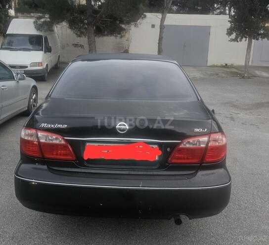 Nissan Maxima-4