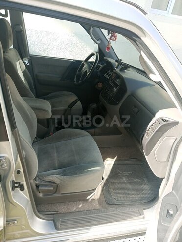 Mitsubishi Pajero 2002, 399,004 km - 3.0 l - Saatlı