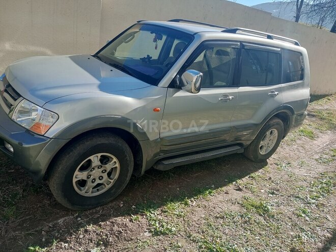 Mitsubishi Pajero 2002, 399,004 km - 3.0 l - Saatlı