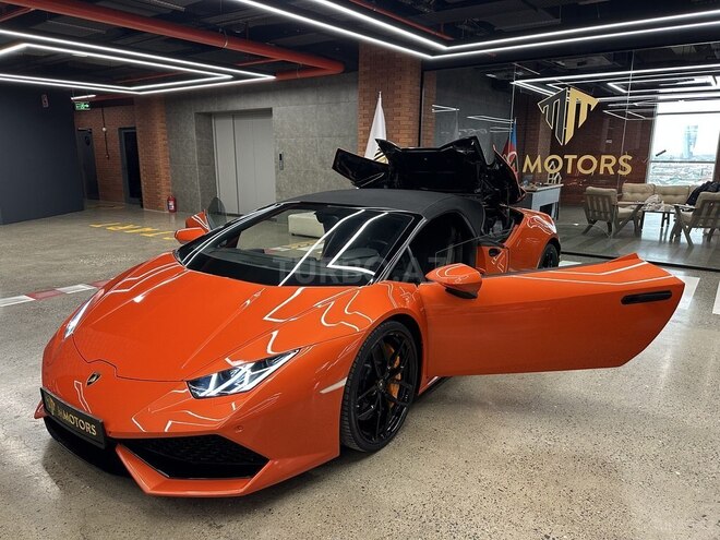 Lamborghini Huracan-6