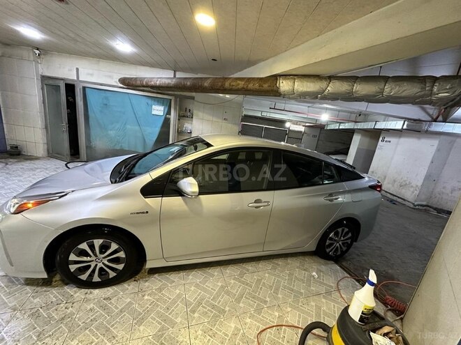 Toyota Prius 2021, 141,580 km - 1.8 l - Bakı