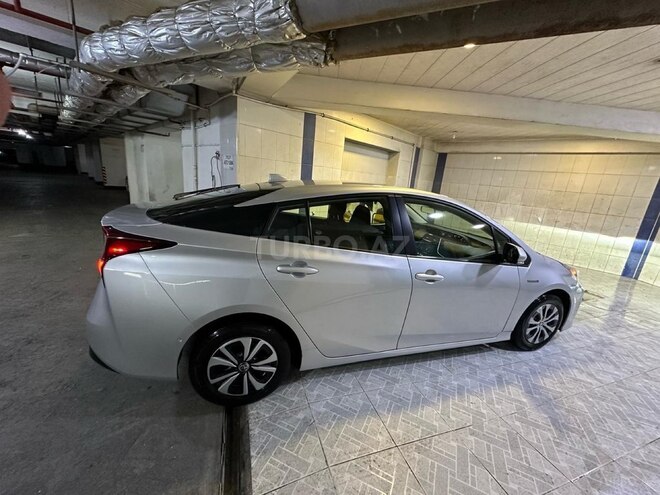 Toyota Prius 2021, 141,580 km - 1.8 l - Bakı