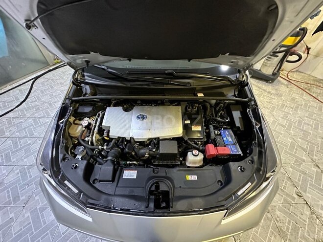 Toyota Prius 2021, 141,580 km - 1.8 l - Bakı