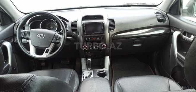 Kia Sorento-3