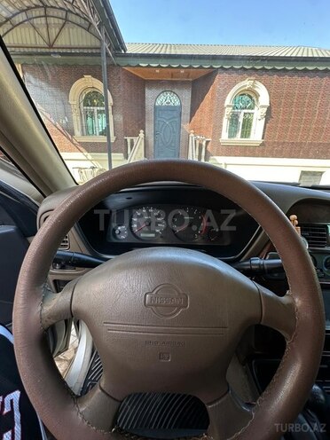 Nissan Pathfinder 1999, 399,000 km - 3.3 l - Bakı