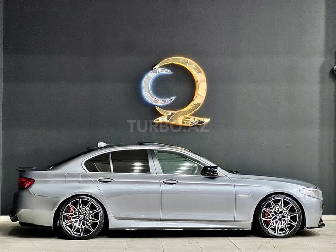 BMW 528-9
