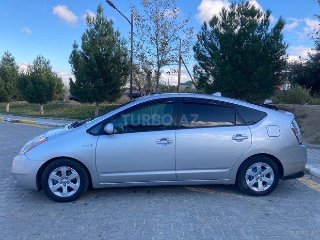 Toyota Prius-6