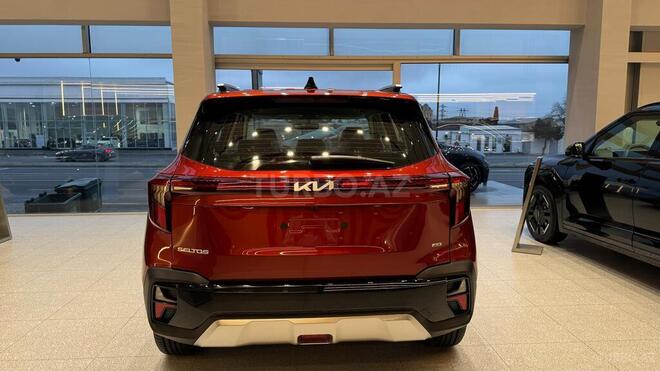 Kia Seltos-4