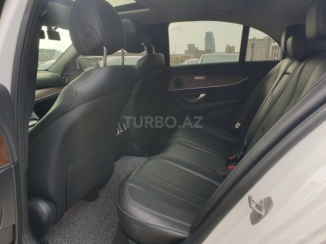 Mercedes E 220 d 2016, 172,000 km - 2.0 l - Bakı