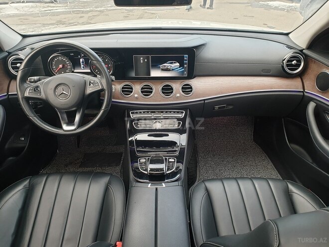 Mercedes E 220 d 2016, 172,000 km - 2.0 l - Bakı