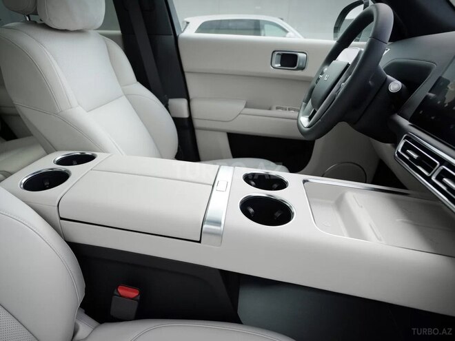 Li Auto L9 2025, 0 km - 1.5 l - Bakı