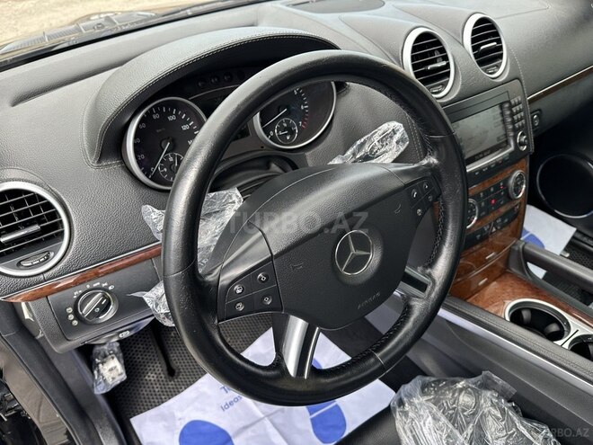 Mercedes GL 450 4MATIC 2008, 167,052 km - 4.7 l - Sumqayıt