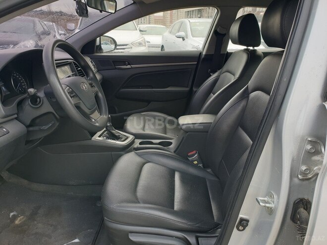 Hyundai Avante 2016, 151,000 km - 1.6 л - Bakı