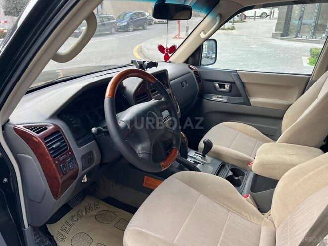 Mitsubishi Pajero 2003, 265,980 km - 2.8 l - Bakı