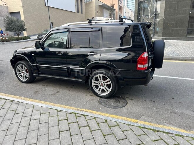 Mitsubishi Pajero 2003, 265,980 km - 2.8 l - Bakı