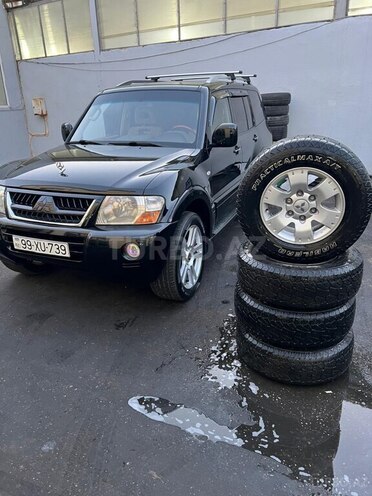 Mitsubishi Pajero 2003, 265,980 km - 2.8 l - Bakı
