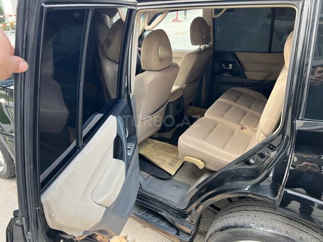 Mitsubishi Pajero 2003, 265,980 km - 2.8 l - Bakı