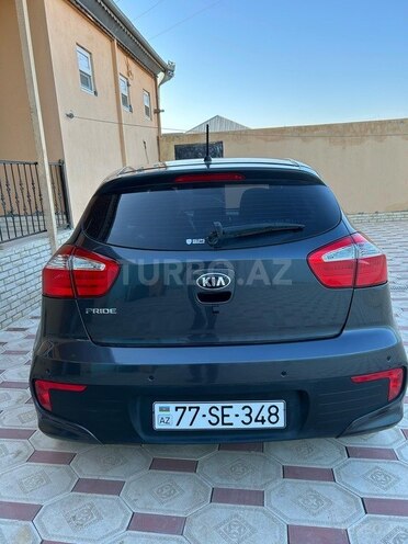 Kia Pride 2016, 550,000 km - 1.4 l - Gəncə