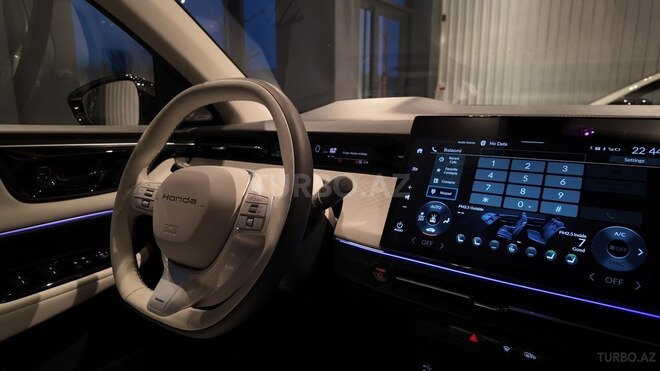 Honda e:NP2-12