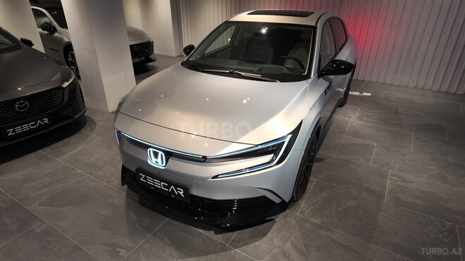 Honda e:NP2-4