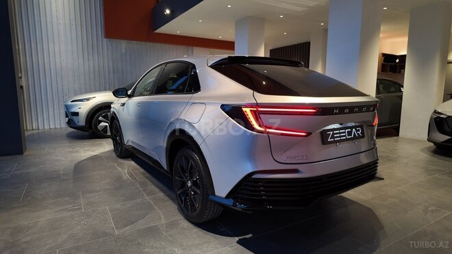 Honda e:NP2-7
