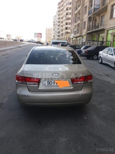 Hyundai Sonata-3