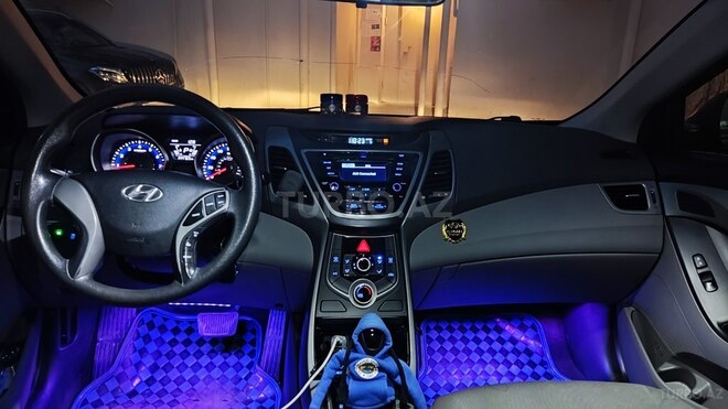 Hyundai Elantra 2014, 233,000 km - 1.8 l - Bakı