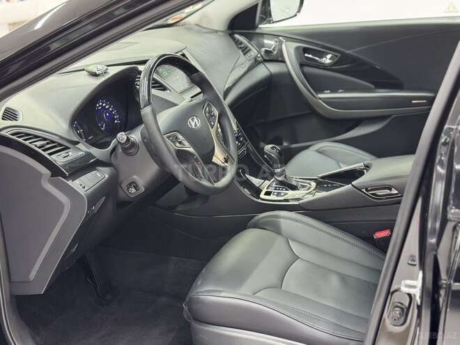 Hyundai Grandeur-16