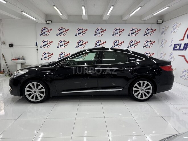 Hyundai Grandeur-7