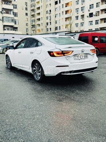 Honda Insight-9